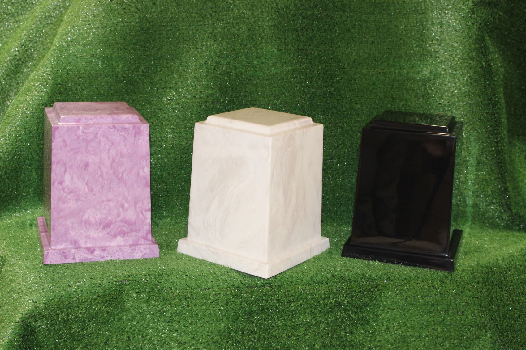 Urns and Urn Vaults Superior Vault Company Ltd.